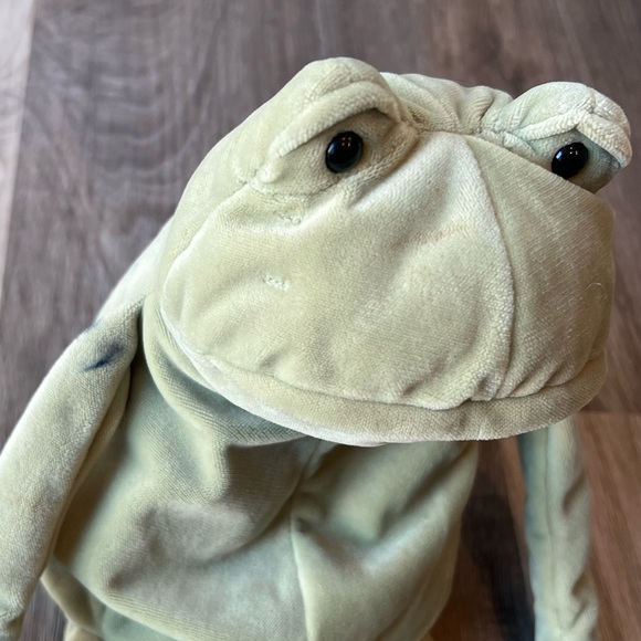 Jellycat Fergus Frog Medium - Picture 3 of 8